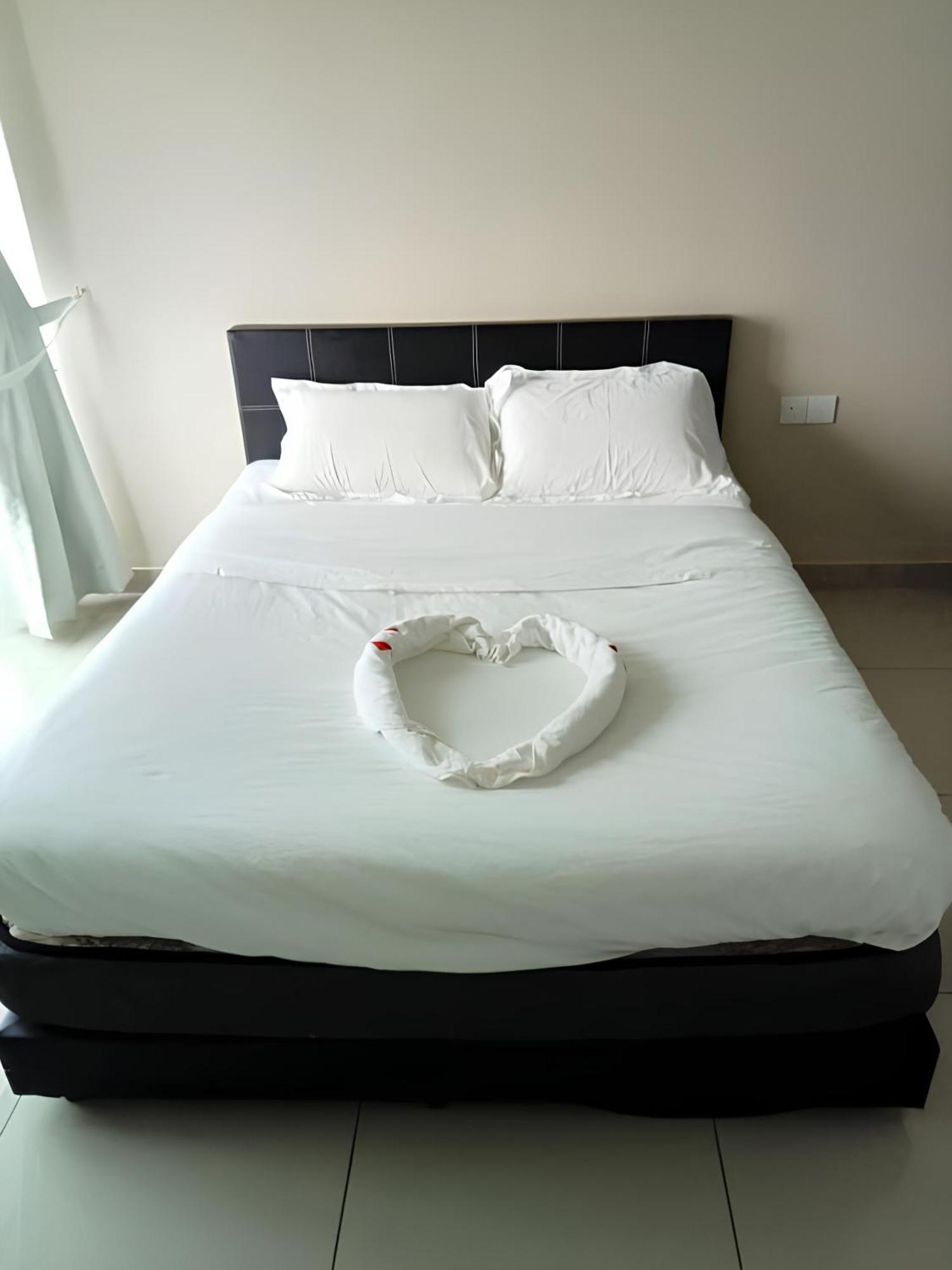 Aliff Avenue 2103 Same Row Capital Mall By Natol Johor Bahru